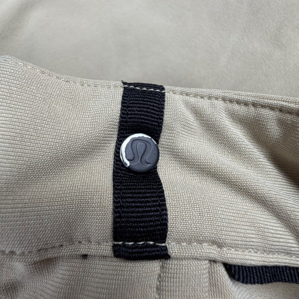 Lululemon Commission Pant Mens 33 Tan Khaki Warpstreme Chino Trousers Slim Fit - Picture 5 of 9